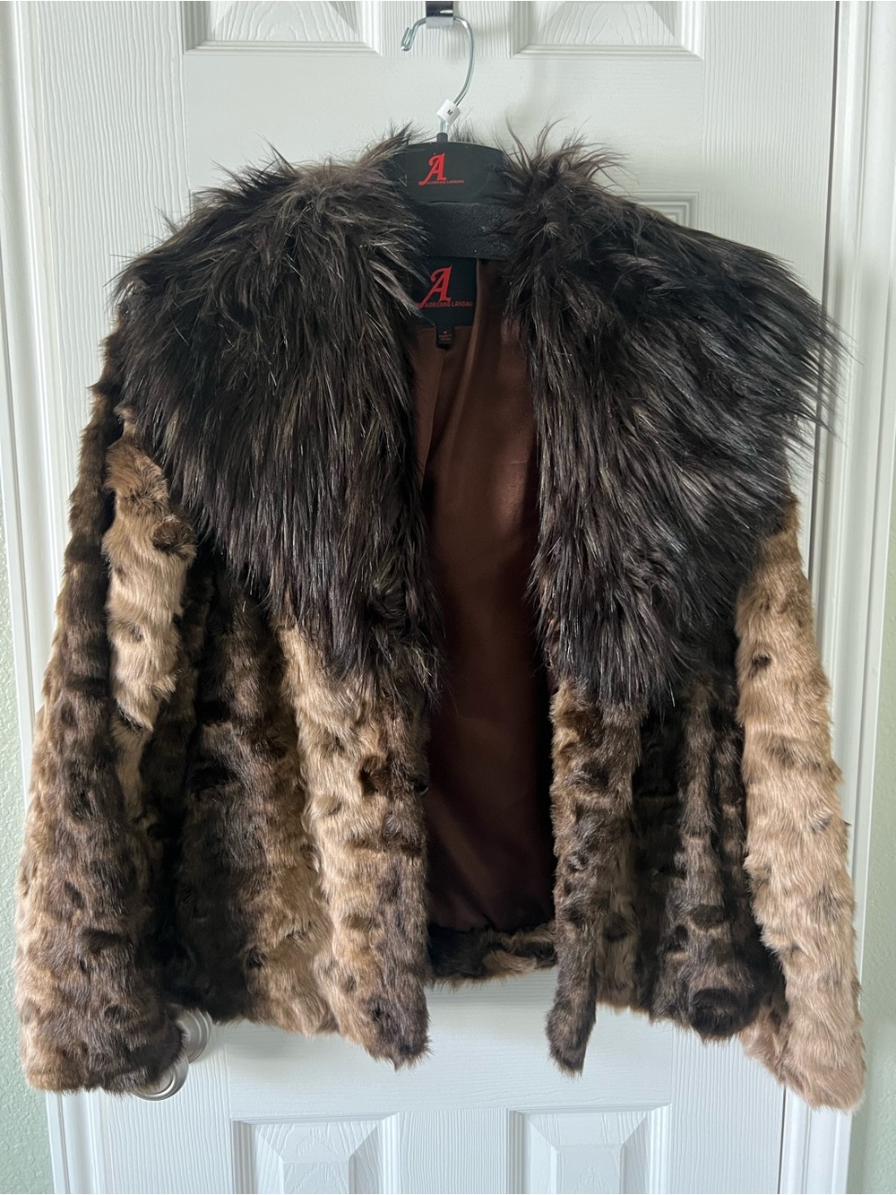 Adrienne Landau faux fur coat with collar
